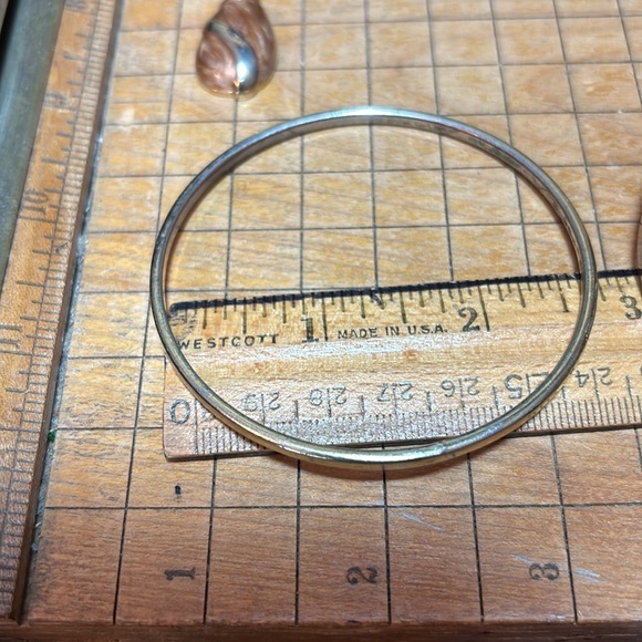 Enameled Metal Pendant 18”L Necklace w 3 Bangles 2.75”D Classy Bohemian EVC - Picture 8 of 16